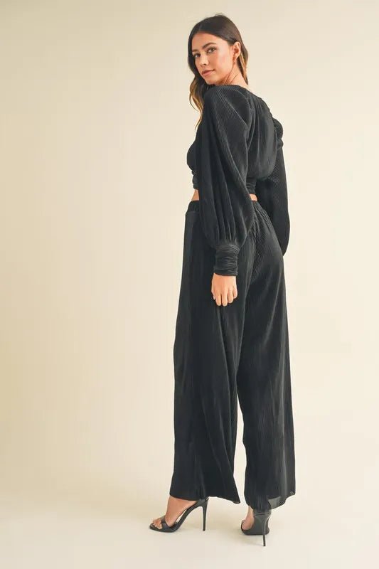 MABLE Front Twisted Long Sleeve Top and Pants Set - Ramm Clothing Ink