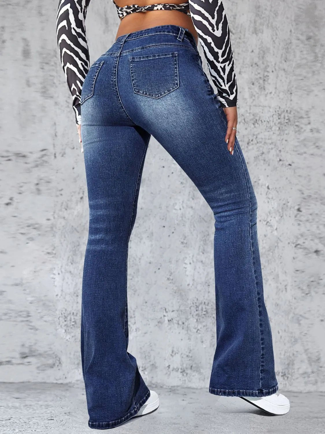 High Rise Jeans with Pockets - Ramm Clothing Ink
