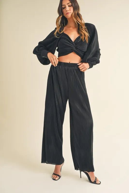MABLE Front Twisted Long Sleeve Top and Pants Set - Ramm Clothing Ink